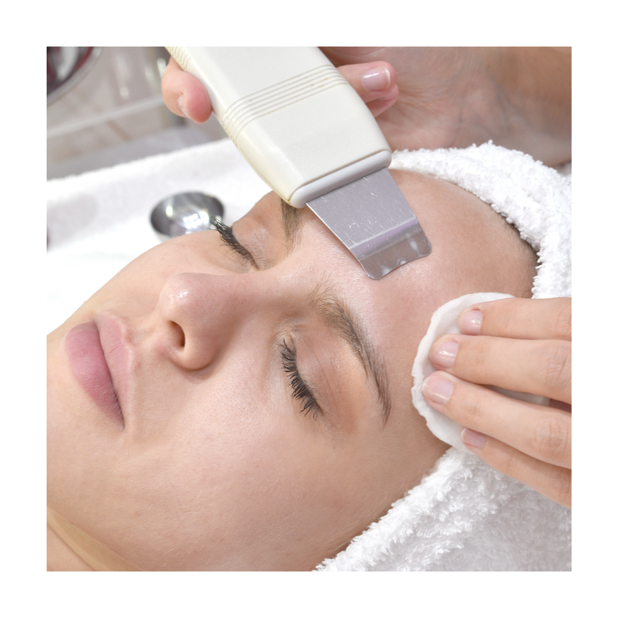ULTRASONIC FACIAL CLEANSING WITH DERMASTIR OXY CLEANSER